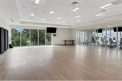 437 Fox Den Cir, Naples, FL 34104 - Photo 39