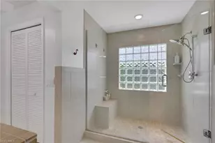437 Fox Den Cir, Naples, FL 34104 - Photo 19