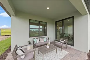 612 Oasis Lk Pl, Lehigh Acres, FL 33936 - Photo 19