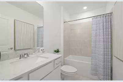 612 Oasis Lake Pl, Lehigh Acres, FL 33936 - Photo 5