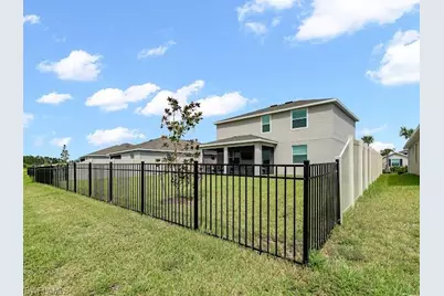 18754 Marlin Kite Ln, North Fort Myers, FL 33917 - Photo 5