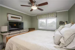 820 Ketch Dr, Naples, FL 34103 - Photo 11