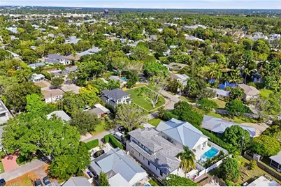 1165 8th Ter N, Naples, FL 34102 - Photo 5
