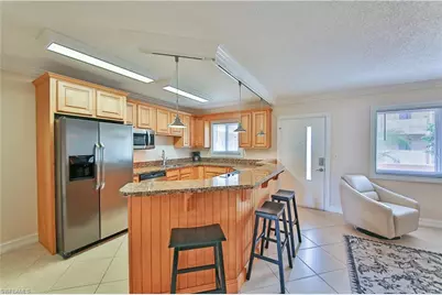 1100 Gulf Shore Blvd N #207, Naples, FL 34102 - Photo 9
