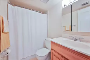 1100 Gulf Shore Blvd N, Naples, FL 34102 - Photo 23