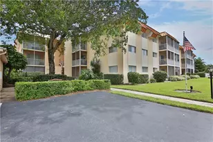 1100 Gulf Shore Blvd N, Naples, FL 34102 - Photo 1