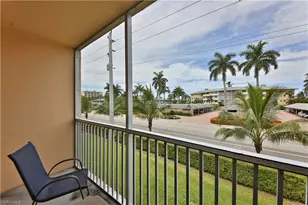 1100 Gulf Shore Blvd N, Naples, FL 34102 - Photo 13