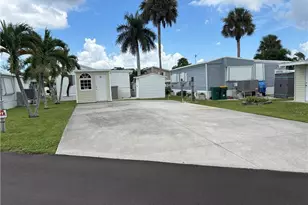12 Pearl Dr, Naples, FL 34114 - Photo 1