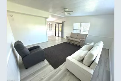 115 Calais Ct, Naples, FL 34112 - Photo 17