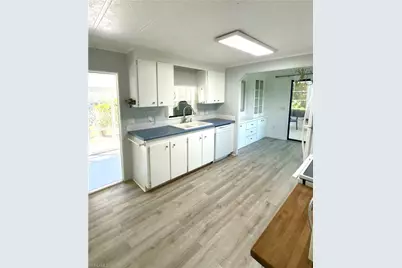 115 Calais Ct, Naples, FL 34112 - Photo 11