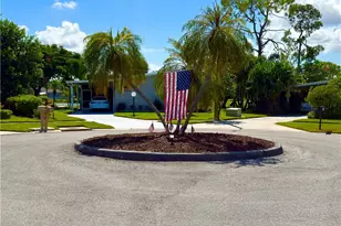 115 Calais Ct, Naples, FL 34112 - Photo 31
