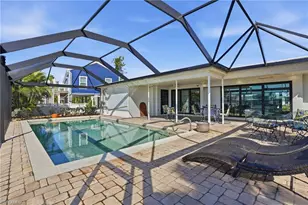 120 Albatross St, Fort Myers Beach, FL 33931 - Photo 35