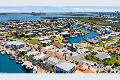 120 Albatross St, Fort Myers Beach, FL 33931 - Photo 5