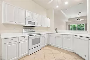 8112 Sanctuary Dr, Naples, FL 34104 - Photo 7