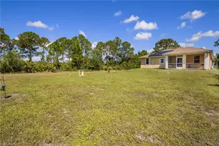 3720 52nd Ave NE, Naples, FL 34120 - Photo 23
