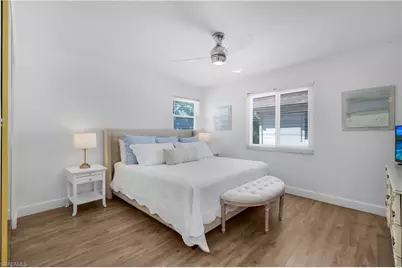 1155 Sandpiper St #D8, Naples, FL 34102 - Photo 11