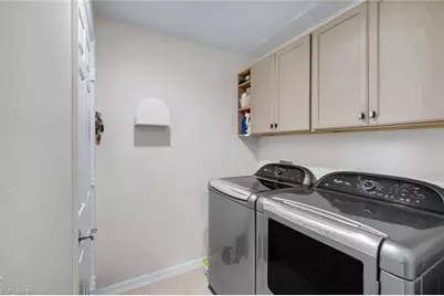 172 Sabal Lake Dr, Naples, FL 34104 - Photo 25