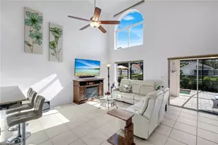 172 Sabal Lake Dr, Naples, FL 34104 - Photo 5