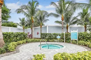 2543 Seychelles Dr, Naples, FL 34112 - Photo 41