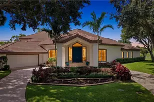 3491 Pond Apple Ct, Bonita Springs, FL 34134 - Photo 3