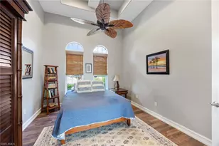 8902 Shenendoah Cir, Naples, FL 34113 - Photo 15
