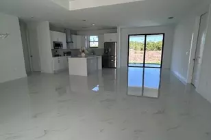 2563 47th Ave NE, Naples, FL 34120 - Photo 5