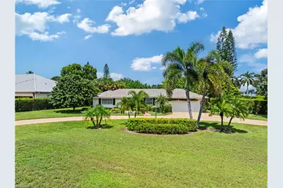 717 Rudder Rd, Naples, FL 34102 - Photo 15