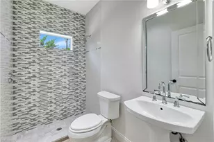 7052 Timberland Cir, Naples, FL 34109 - Photo 29