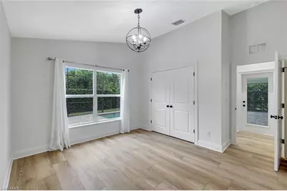 7052 Timberland Cir, Naples, FL 34109 - Photo 17