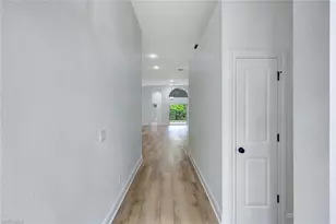 7052 Timberland Cir, Naples, FL 34109 - Photo 5