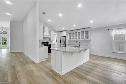 7052 Timberland Cir, Naples, FL 34109 - Photo 13