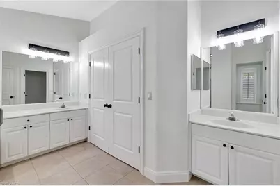 7052 Timberland Cir, Naples, FL 34109 - Photo 23