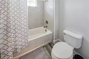 6960 Avalon Cir, Naples, FL 34112 - Photo 19