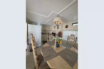 50 Temple Ln, Naples, FL 34114 - Photo 15