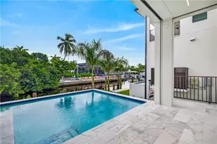 2949 Cypress St, Naples, FL 34112 - Photo 43