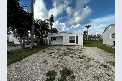 16945 Windcrest Dr, Fort Myers, FL 33908 - Photo 3