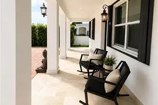 4590 E 9th Ln, Hialeah, FL 33013 - Photo 5