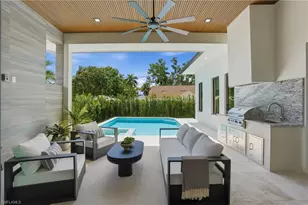 1150 8th Terrace N, Naples, FL 34102 - Photo 11