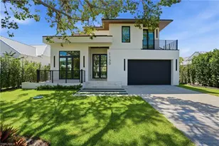 1150 8th Terrace N, Naples, FL 34102 - Photo 3
