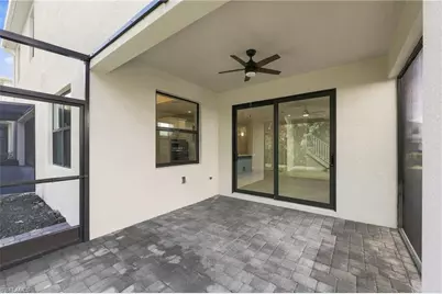 13013 Pembroke Dr, Naples, FL 34105 - Photo 17