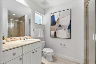 6597 Nicholas Blvd, Naples, FL 34108 - Photo 31
