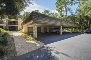 103 Clubhouse Dr, Naples, FL 34105 - Photo 1