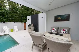 1165 4th St S, Naples, FL 34102 - Photo 21