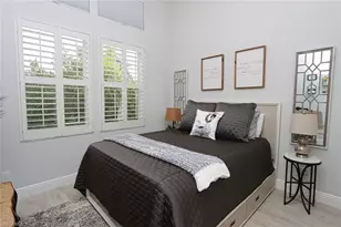 1165 4th St S, Naples, FL 34102 - Photo 19