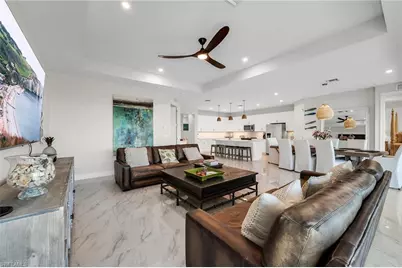 257 Indies Dr E #202, Naples, FL 34114 - Photo 7