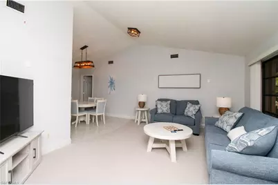 213 Bay Meadows Dr, Naples, FL 34113 - Photo 11