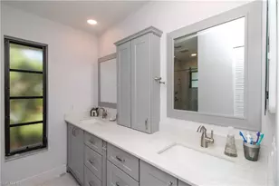 213 Bay Meadows Dr, Naples, FL 34113 - Photo 31
