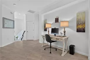 12015 Hawthorn Lake Dr, Fort Myers, FL 33913 - Photo 15