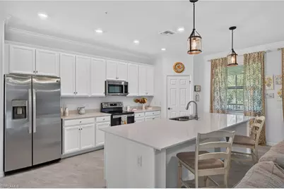 12015 Hawthorn Lake Dr #201, Fort Myers, FL 33913 - Photo 9
