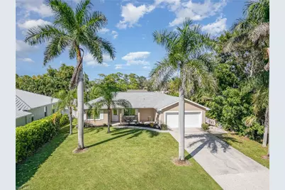 4618 Sierra Ln, Bonita Springs, FL 34134 - Photo 17